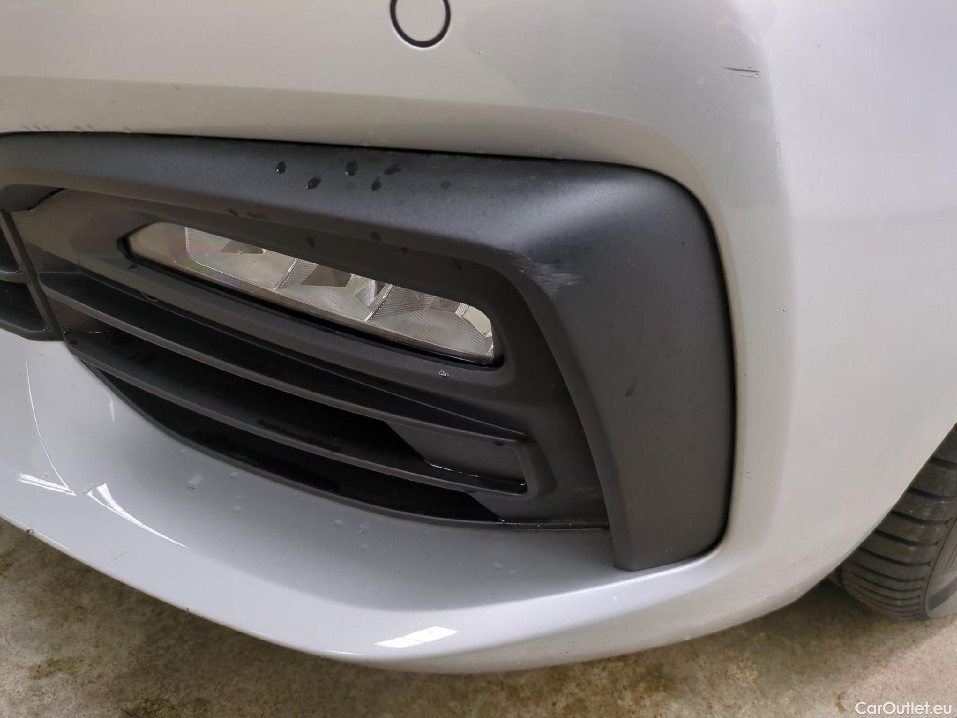  Bmw  Serie 1 Série 1 Berline 118 i Lounge 1.5 135CV BVA7 E6d #33