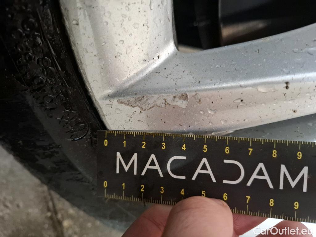  Bmw  Serie 2 BMW  Active Tourer / 2018 / 5P / monospace 225xe Business Design Auto #63