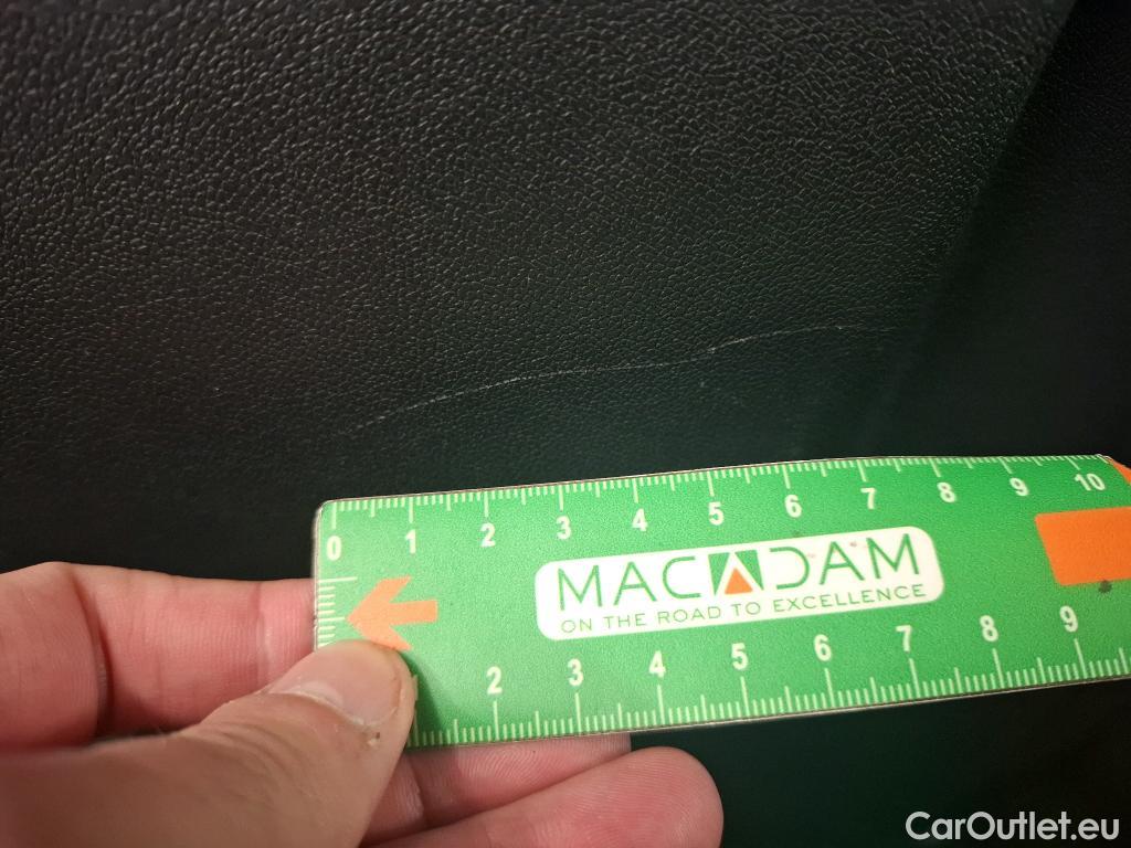  Audi  A3 AUDI  Sportback / 2020 / 5P / Berline 40 TFSI e 204 S Tronic Business Line #31