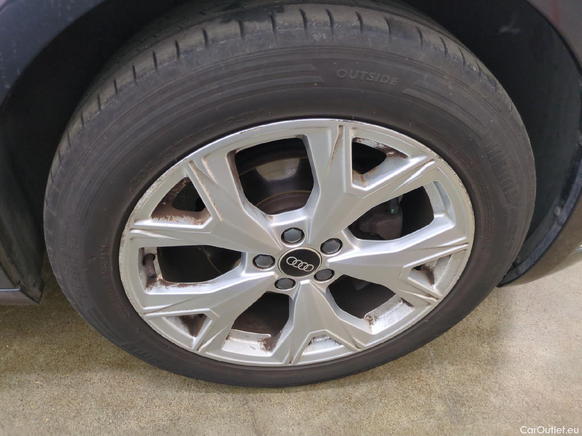  Audi  A1  citycarver 30 TFSI 1.0 TFSI 115CV BVA7 E6dT #2