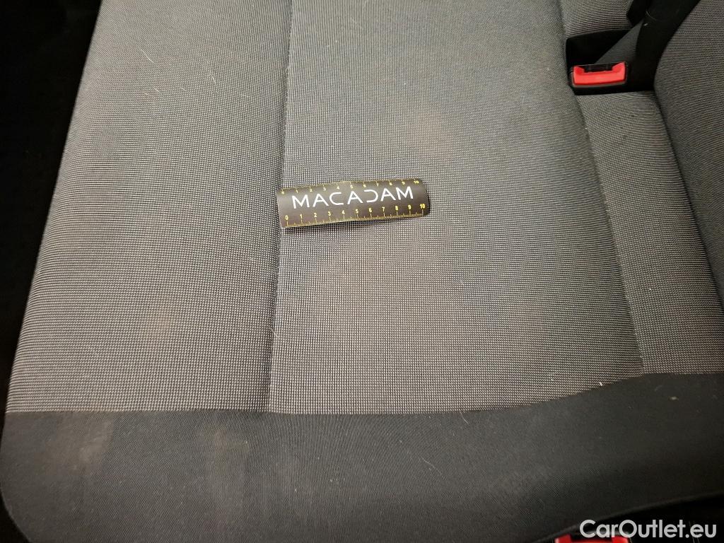  Volkswagen  Transporter T6  Fourgon/Combi Fourgon 2.0 TDI 115CV BVM5 E6 #18