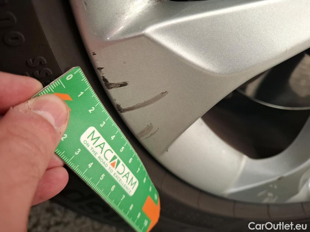  Bmw  X1 BMW  / 2019 / 5P / SUV xDrive25e Business Design BVA6 #9