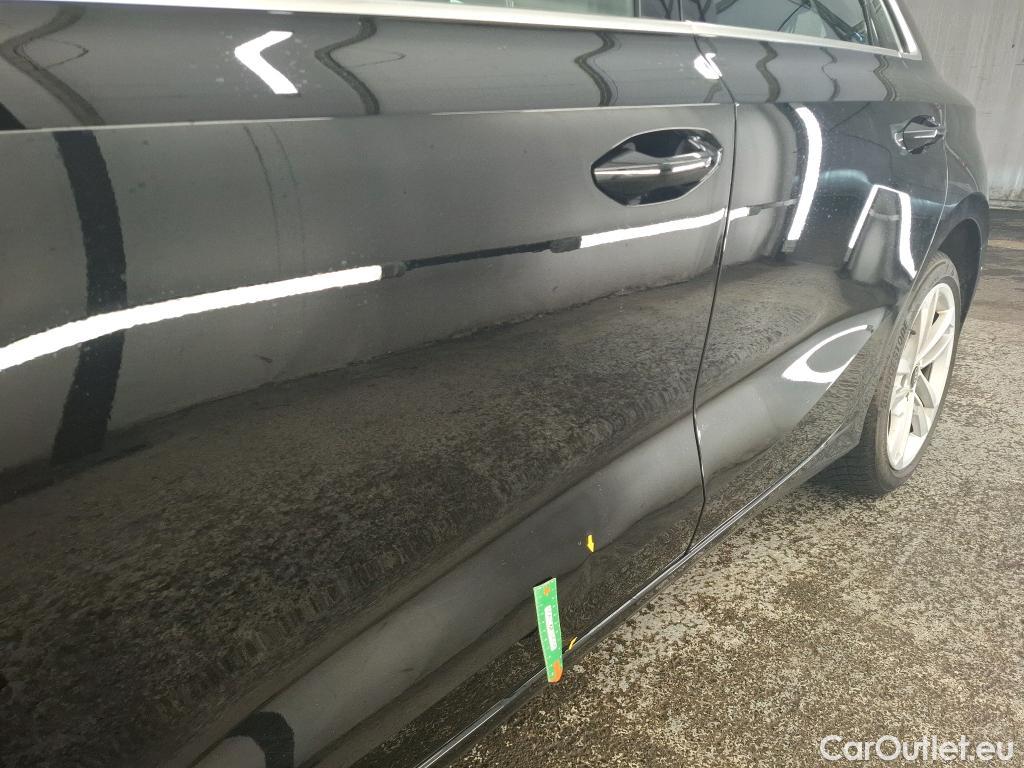  Audi  A3 AUDI  Sportback / 2020 / 5P / Berline 40 TFSI e 204 S Tronic Business Line #17