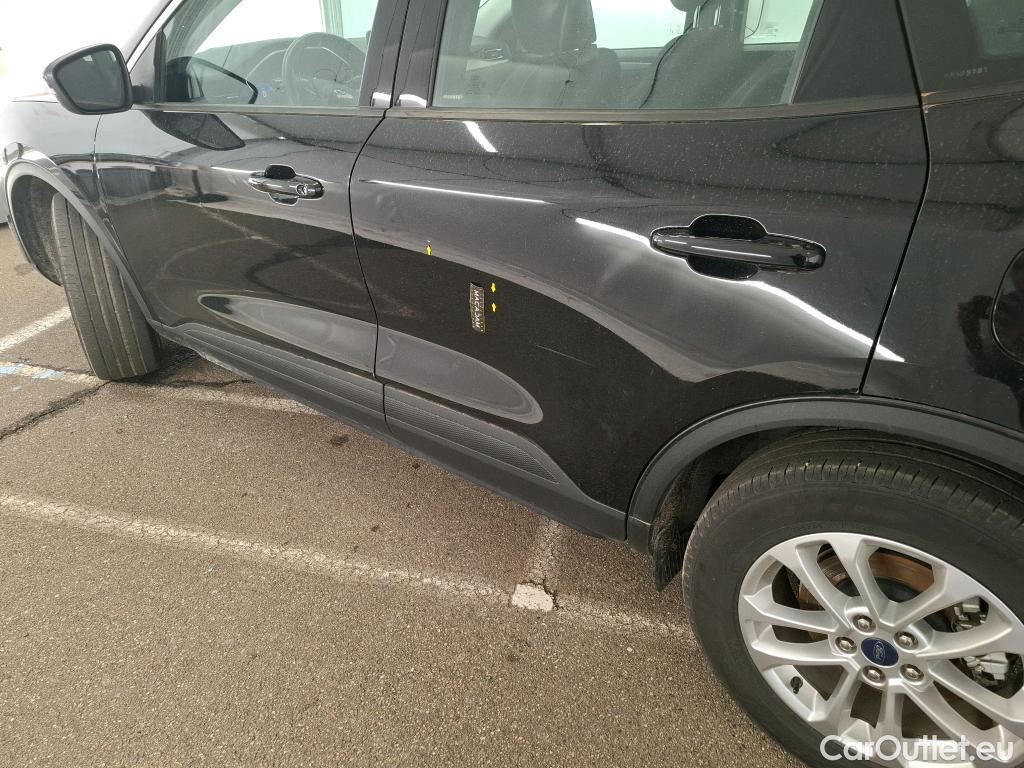  Ford  Kuga FORD  / 2019 / 5P / SUV 190 Hybrid I-AWD(FHEV) Powershi Titanium #49