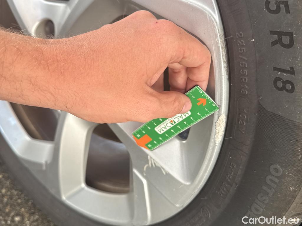  Citroen  C5 CITROEN  Aircross / 2018 / 5P / SUV Hybrid 225 ë-EAT8 Business #3