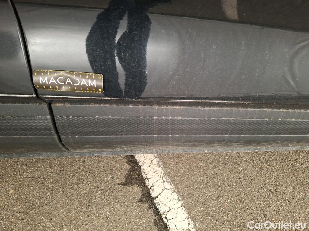  Ford  Kuga FORD  / 2019 / 5P / SUV 190 Hybrid I-AWD(FHEV) Powershi Titanium #15