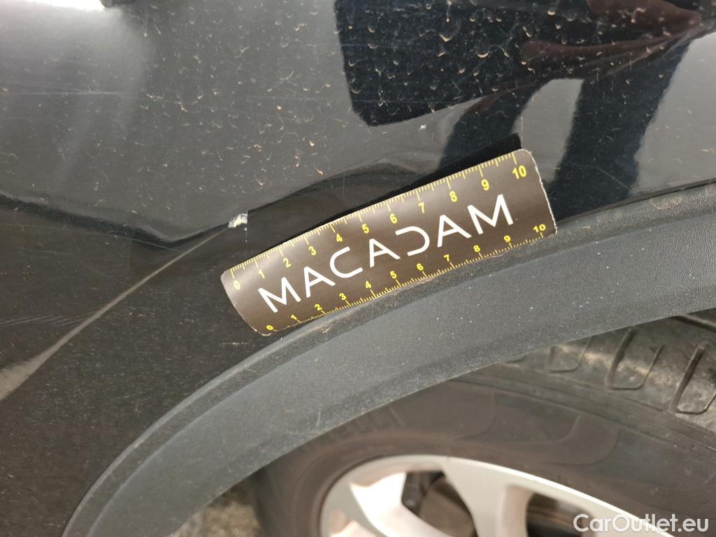  Ford  Kuga FORD  / 2019 / 5P / SUV 190 Hybrid I-AWD(FHEV) Powershi Titanium #39