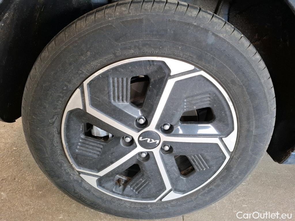  KIA  Niro KIA  / 2022 / 5P / Berline 1.6 GDI 171 PHEV ACTIVE BUSINESS DCT6 #4