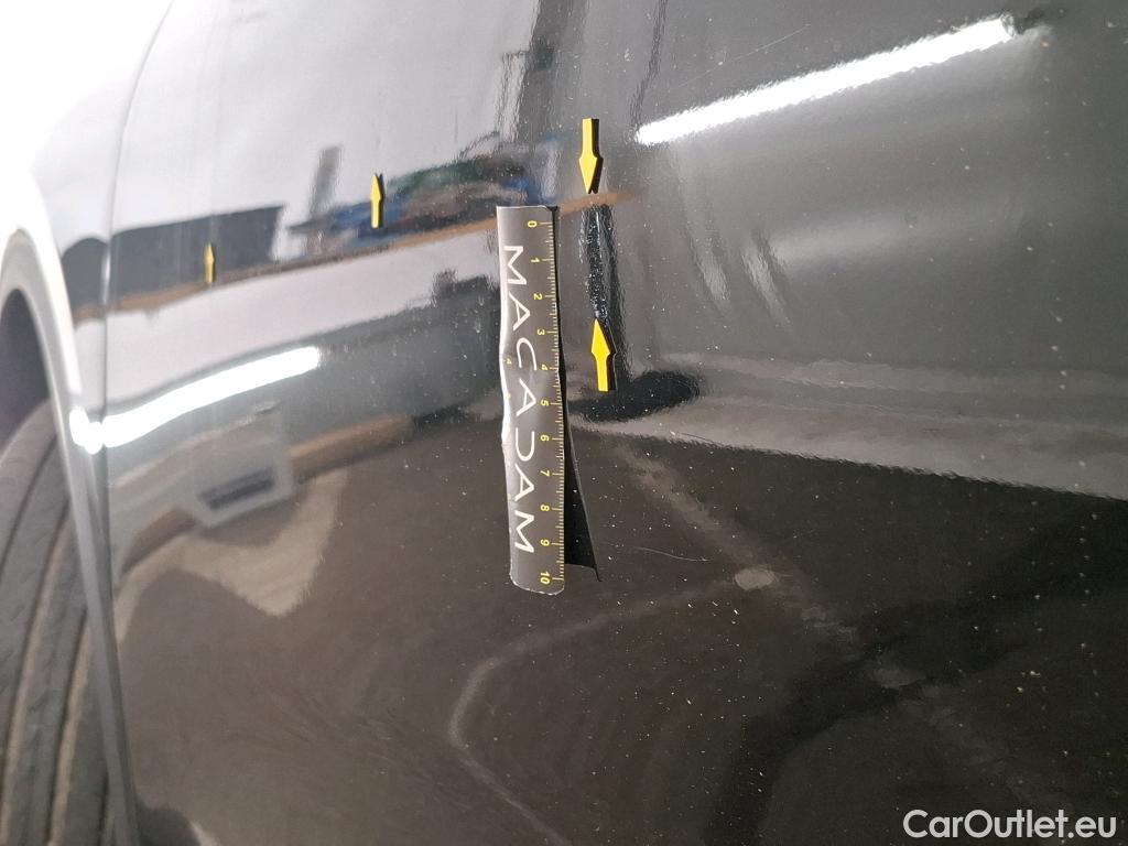  Ford  Kuga FORD  / 2019 / 5P / SUV 190 Hybrid I-AWD(FHEV) Powershi Titanium #46