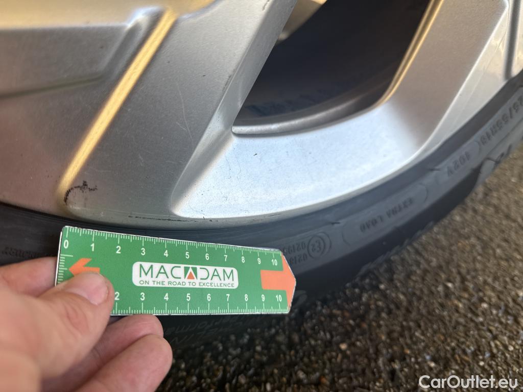  Citroen  C5 CITROEN  Aircross / 2018 / 5P / SUV Hybrid 225 ë-EAT8 Business #17