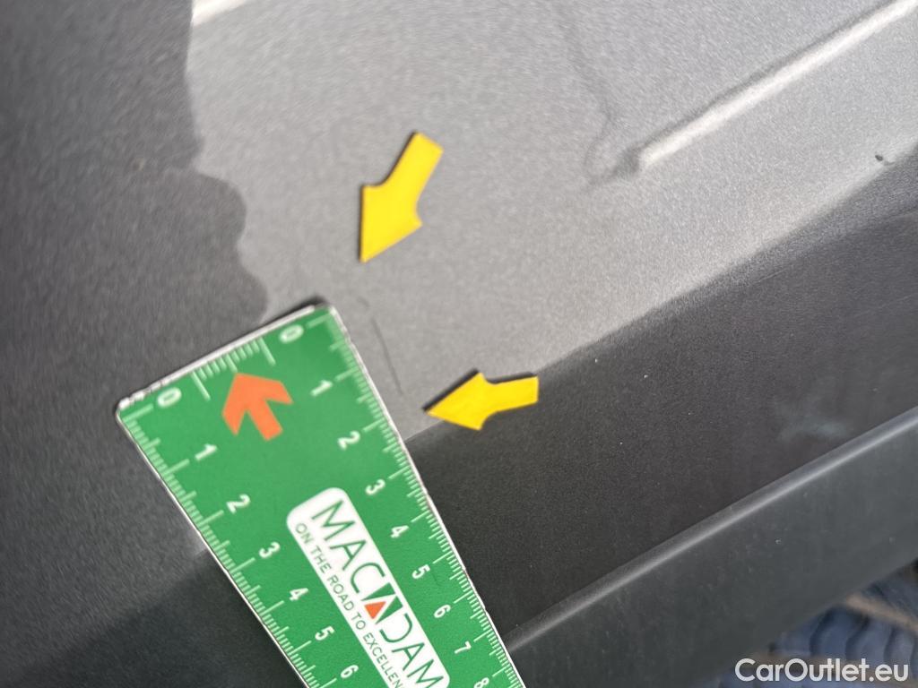  Citroen  C5 CITROEN  Aircross / 2018 / 5P / SUV Hybrid 225 ë-EAT8 Business #51