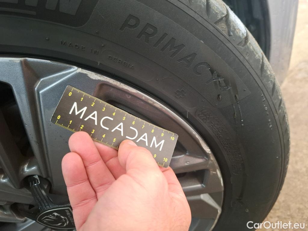  Peugeot  308  Active Pack 1.2 PureTech 130CV BVM6 E6d #26