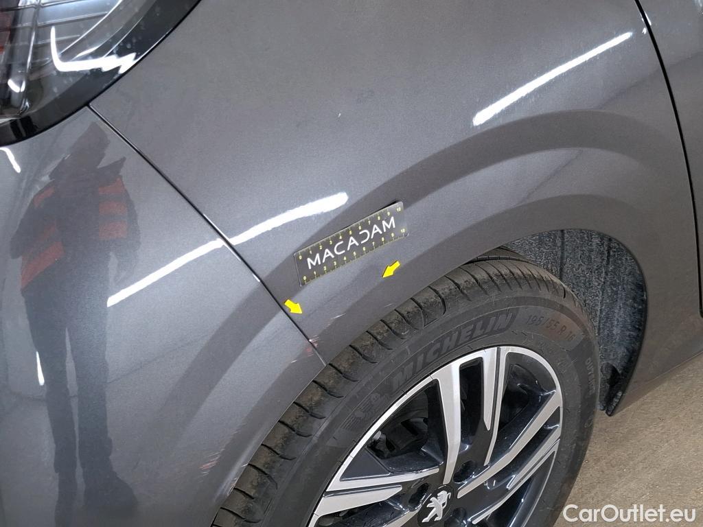  Peugeot  208  Allure Pack 1.2 PureTech 100CV BVA8 E6d #3