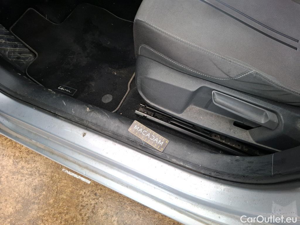  Seat  Leon SEAT  Sportstourer / 2020 / 5P / Break 2.0 TDI 150 DSG S&S Style Business #18