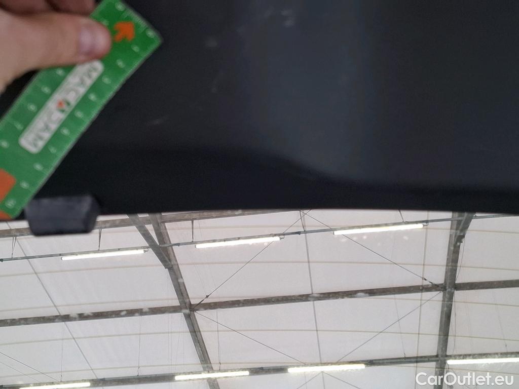  Volkswagen  T-ROC VOLKSWAGEN  / 2017 / 5P / SUV 1.5 TSI 150 EVO CARAT DSG7 #28