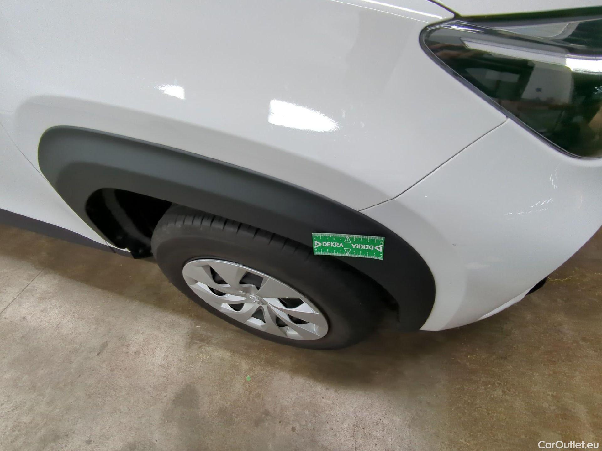  Toyota  Yaris Cross TOYOTA  Hybride / 2021 / 5P / SUV 1.5 HYBRID 116H DYNAMIC AUTO #6