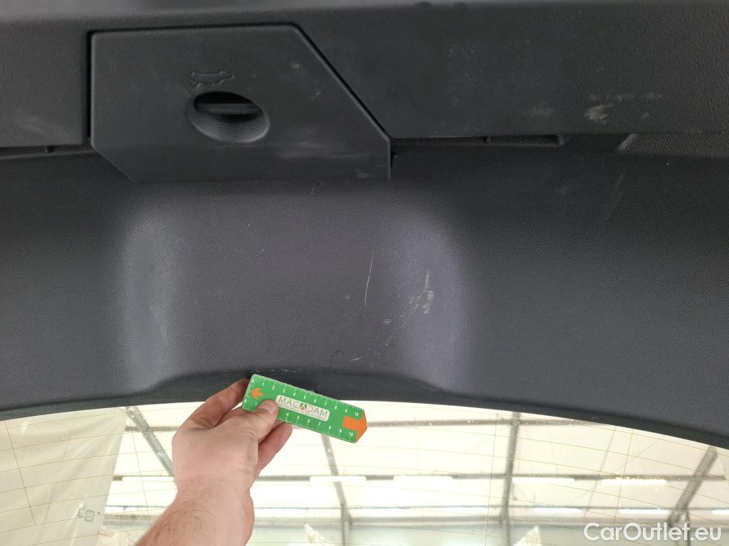  Volkswagen  T-ROC VOLKSWAGEN  / 2017 / 5P / SUV 1.5 TSI 150 EVO CARAT DSG7 #24