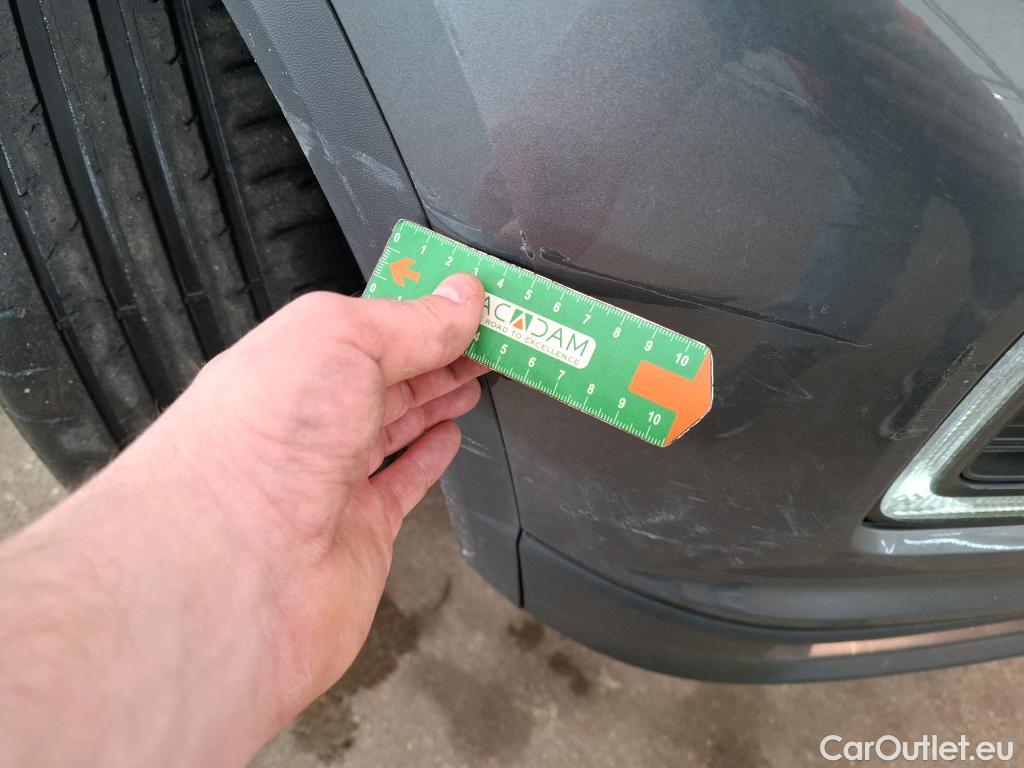  Volkswagen  T-ROC VOLKSWAGEN  / 2017 / 5P / SUV 1.5 TSI 150 EVO CARAT DSG7 #14