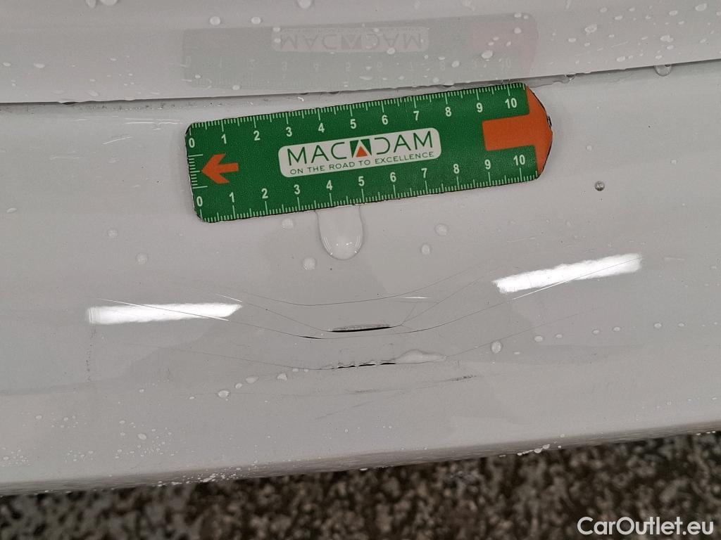  Toyota  Yaris TOYOTA  Hybride / 2017 / 5P / Berline 1.5 VVT-I HYBRID Dynamic #6