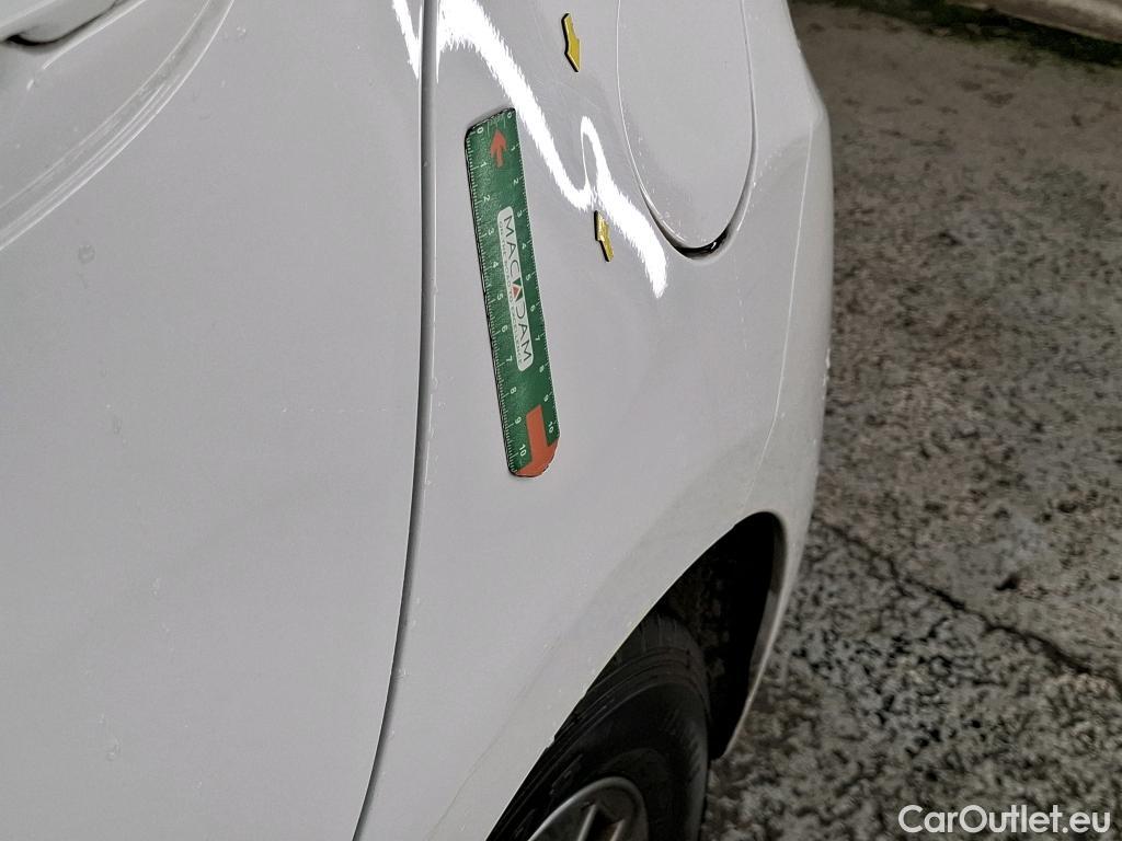  Toyota  Yaris TOYOTA  Hybride / 2017 / 5P / Berline 1.5 VVT-I HYBRID Dynamic #3