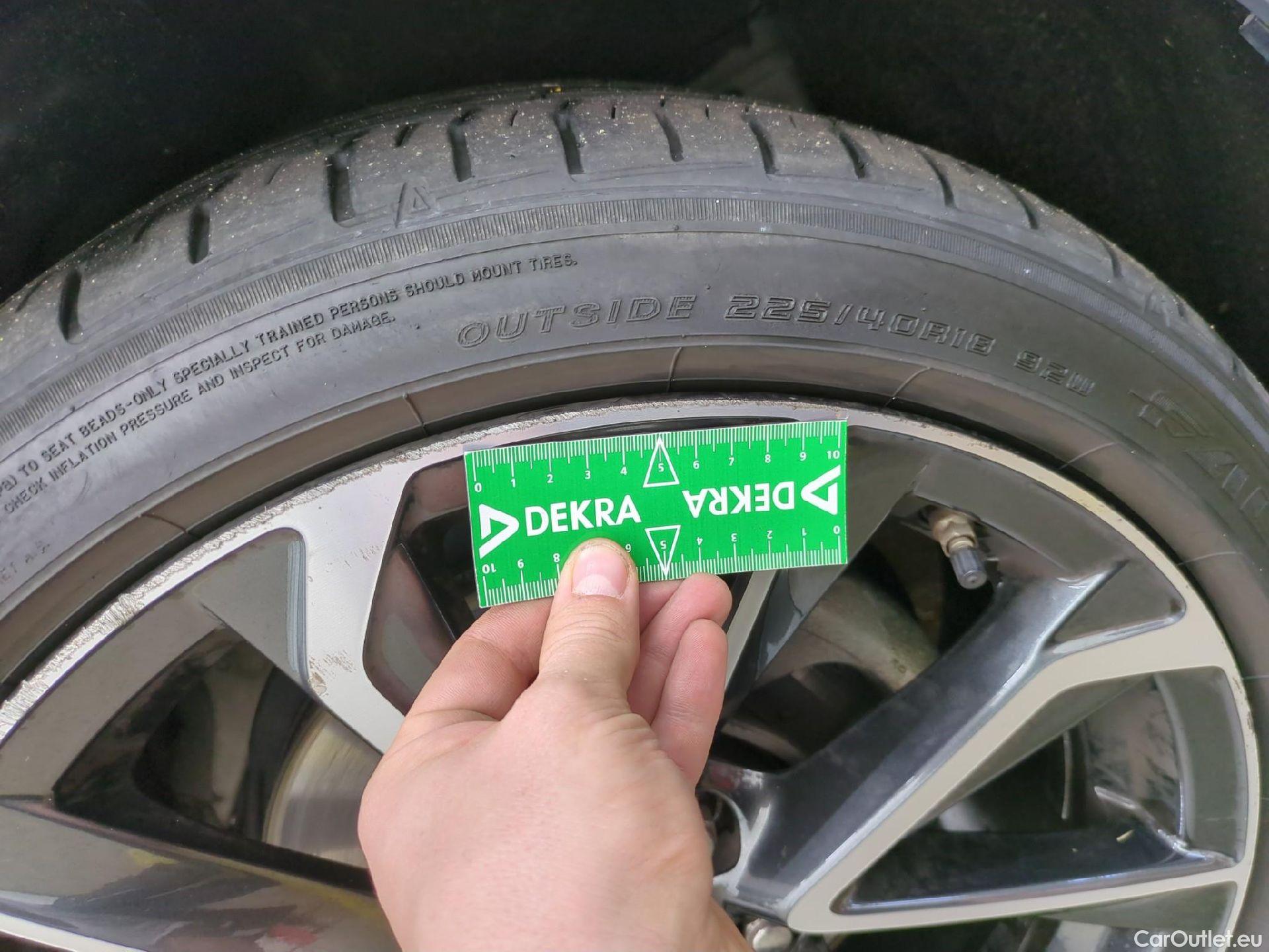  Toyota  Corolla TOYOTA  Touring Sports / 2018 / 5P / Break Hybride 184h Collection #9