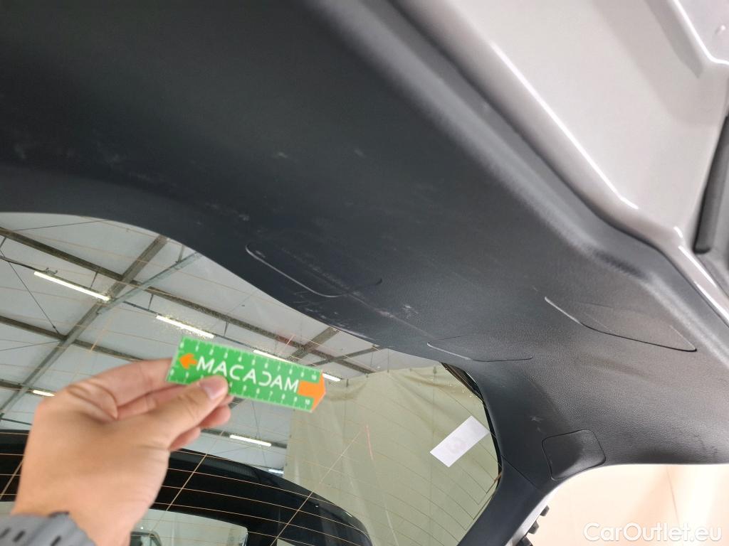  Toyota  C-HR TOYOTA  / 2016 / 5P / SUV 2.0 HYBRIDE 184 DISTINCTIVE #11