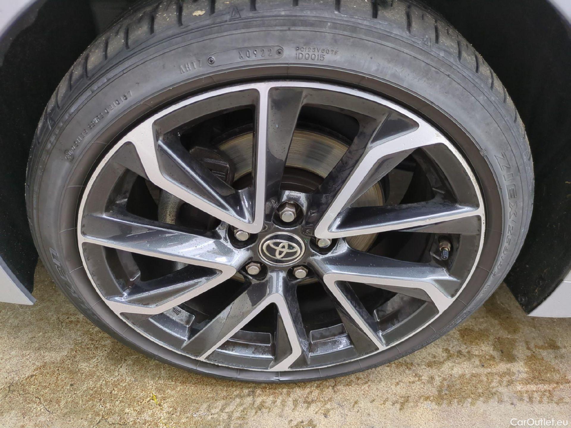  Toyota  Corolla TOYOTA  Touring Sports / 2018 / 5P / Break Hybride 184h Collection #13