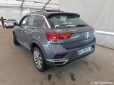  Volkswagen  T-ROC VOLKSWAGEN  / 2017 / 5P / SUV 1.5 TSI 150 EVO CARAT DSG7 #2