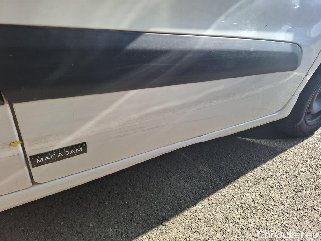  Peugeot  Partner  L1 Premium Pack 1.6 PURETECH 100CV BVM5 E6 #44