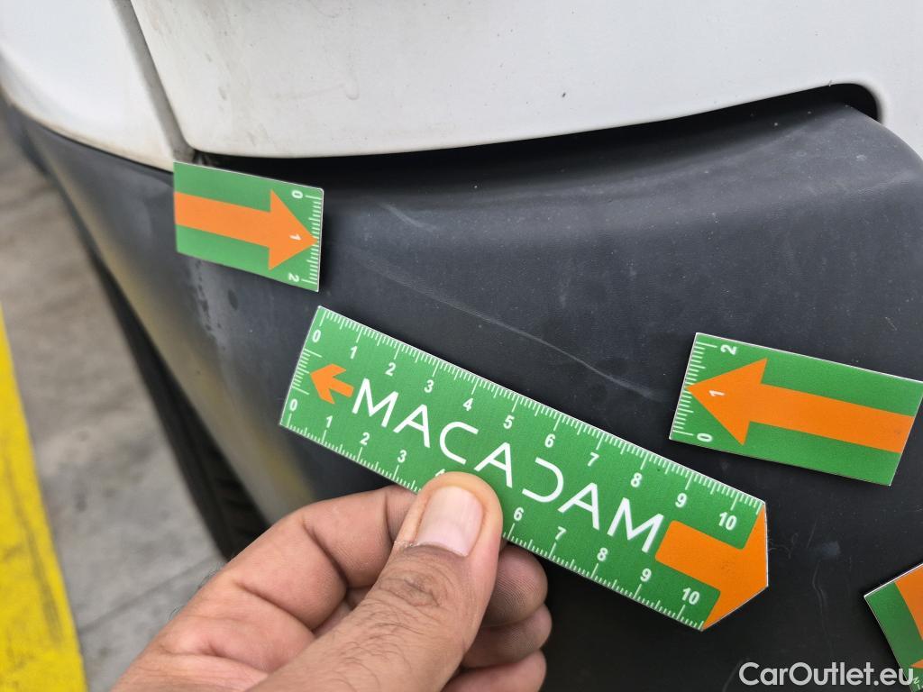  Peugeot  Expert  Fourgon Premium Compact 1.5 HDi 120CV BVM6 E6dT #37