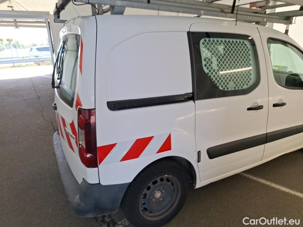  Peugeot  Partner  L1 Premium Pack 1.6 PURETECH 100CV BVM5 E6 #16
