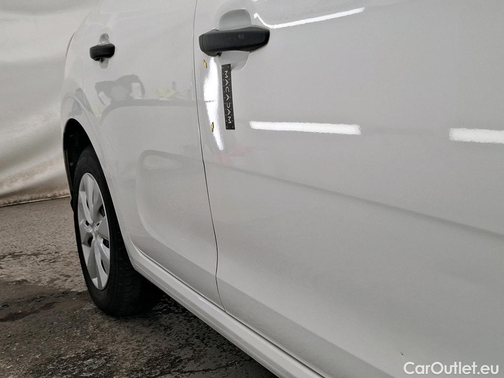  Citroen  C3  Société Live 1.2 PureTech 70CV BVM5 E6 #9