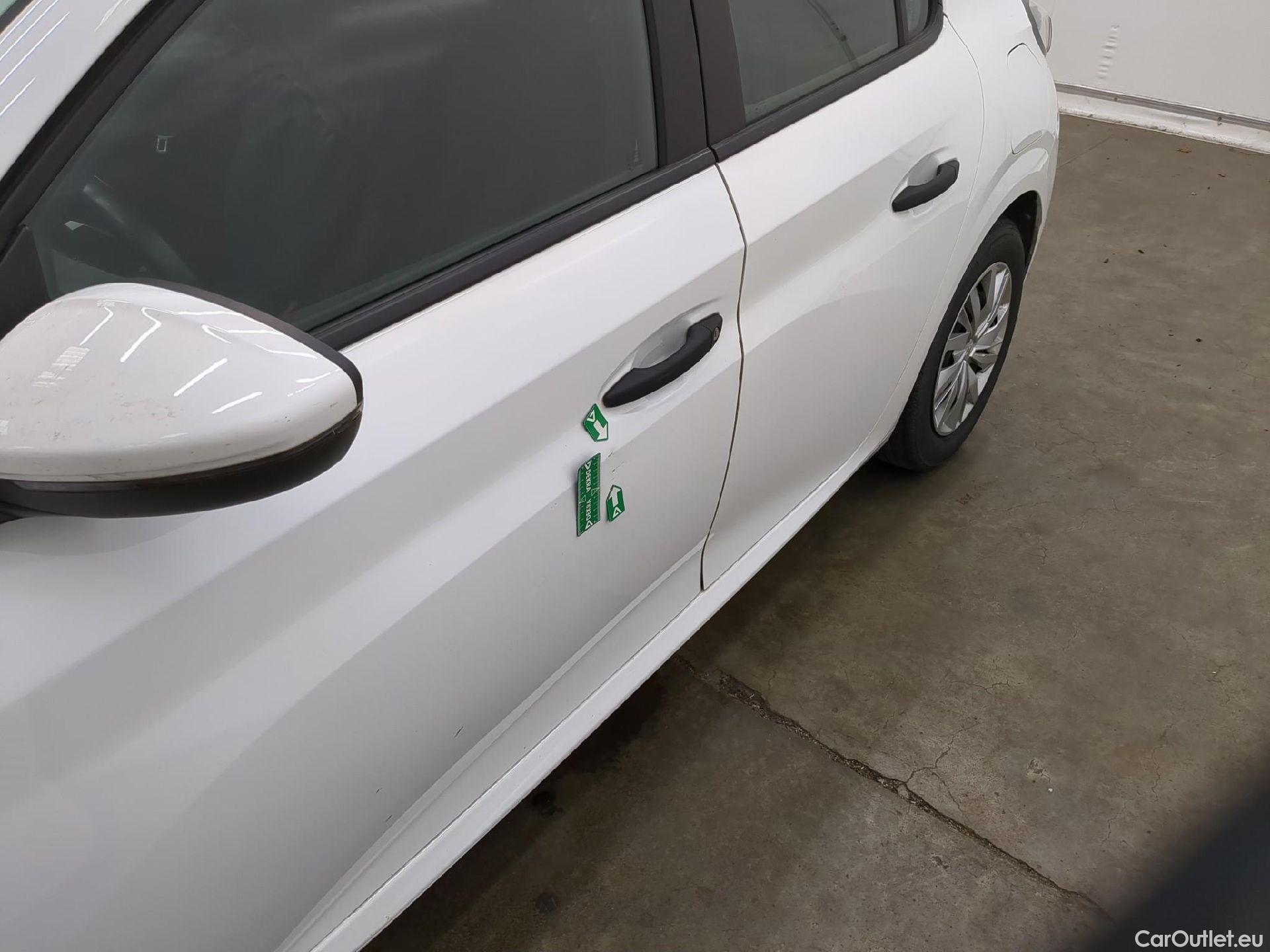  Peugeot  208  Premium 1.2 PureTech 75CV BVM5 E6d #12