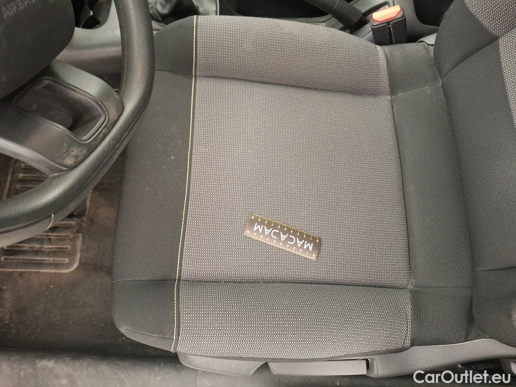  Citroen  C3  Société Live 1.2 PureTech 70CV BVM5 E6 #32