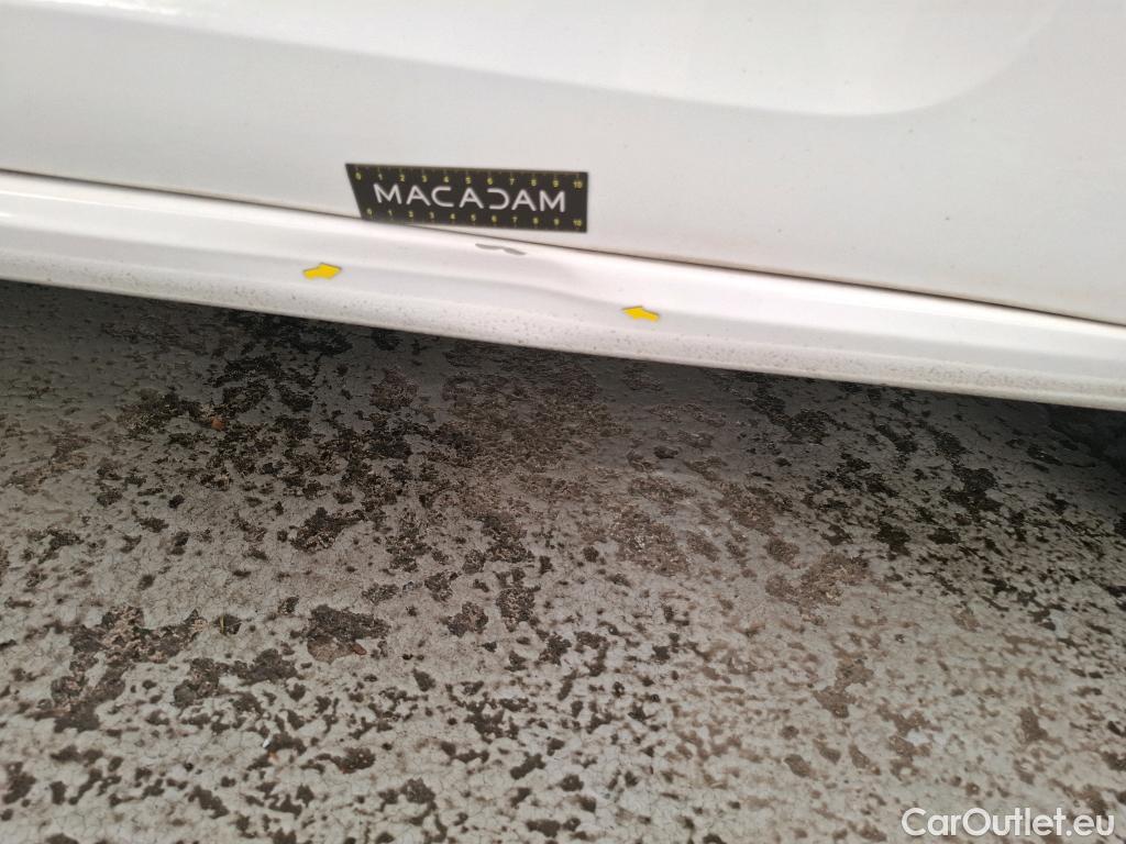  Citroen  C3  Société Live 1.2 PureTech 70CV BVM5 E6 #15