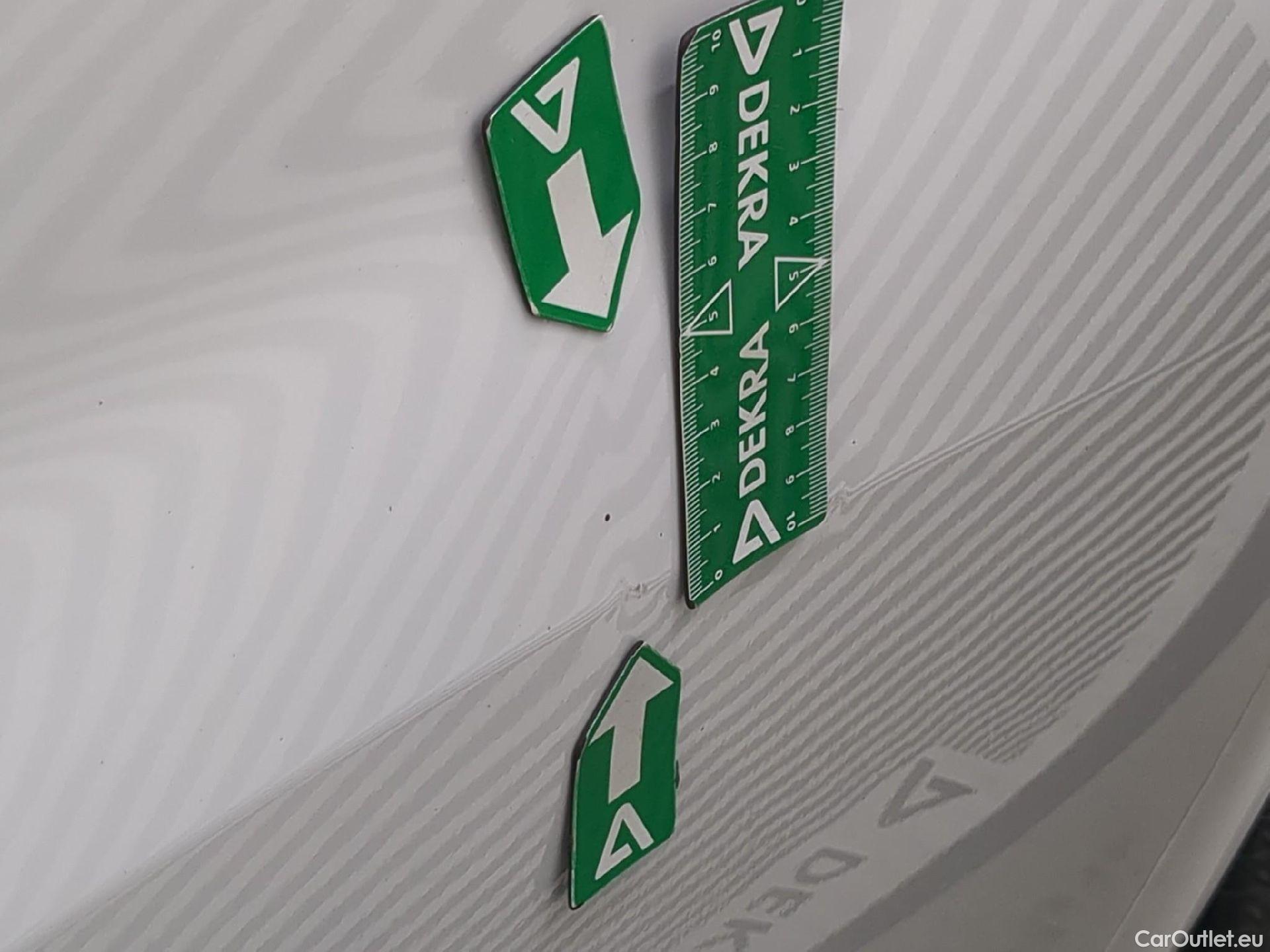  Peugeot  208  Premium 1.2 PureTech 75CV BVM5 E6d #14