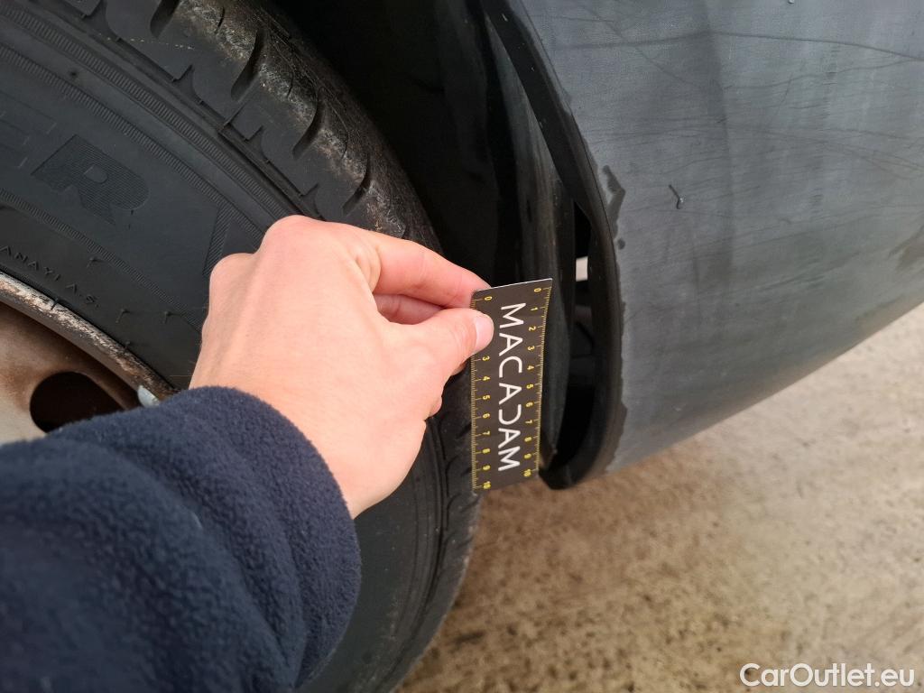  Citroen  Berlingo  Fourgon Club L2 (Long) 1.6 BlueHDi 100CV BVM5 E6 #29