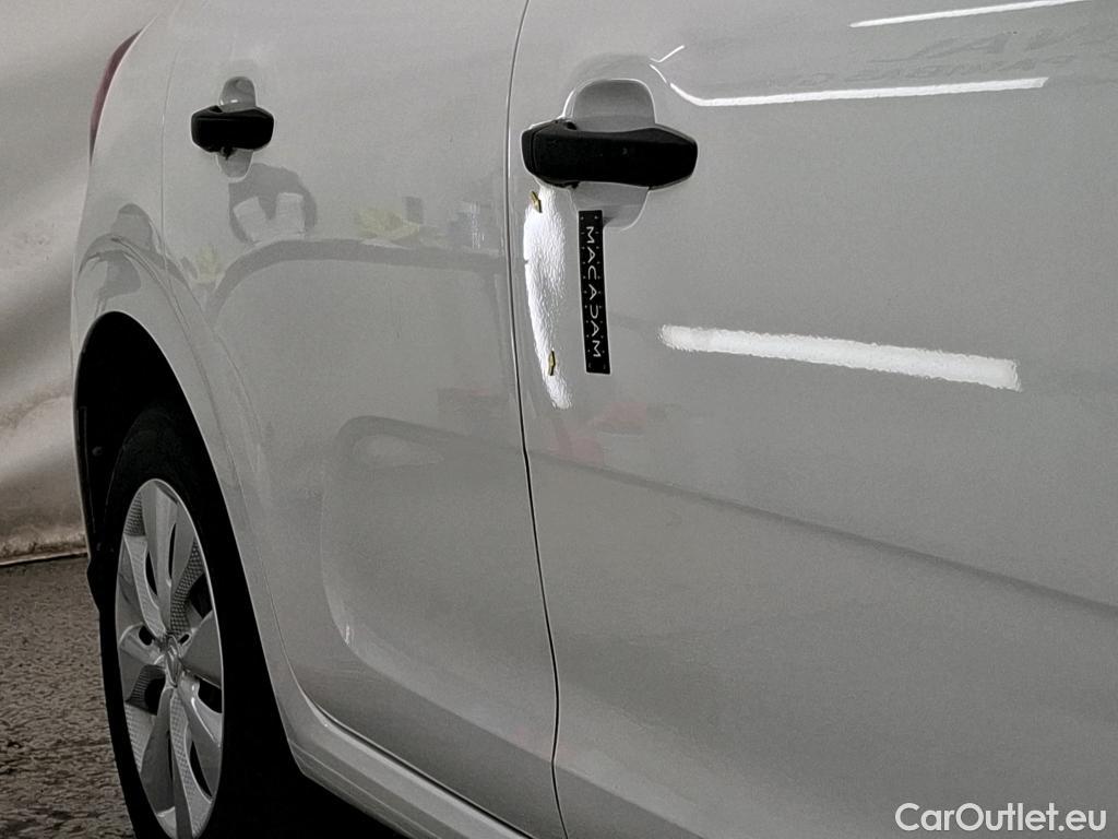  Citroen  C3  Société Live 1.2 PureTech 70CV BVM5 E6 #12