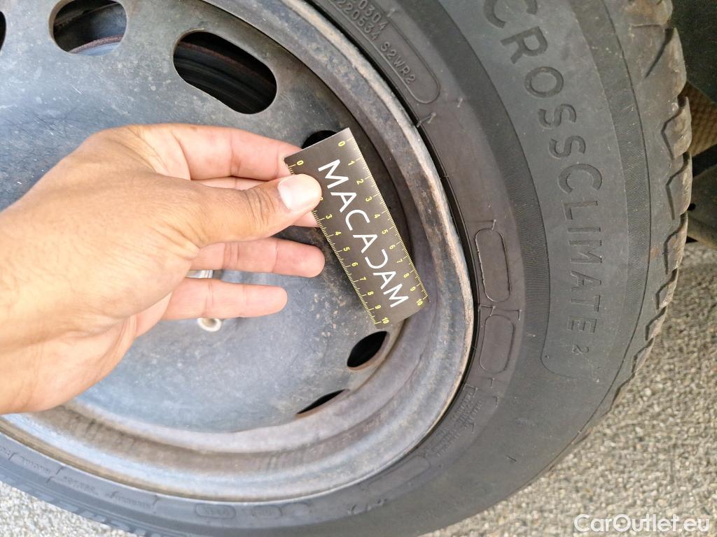  Peugeot  Partner  L1 Premium Pack 1.6 PURETECH 100CV BVM5 E6 #54