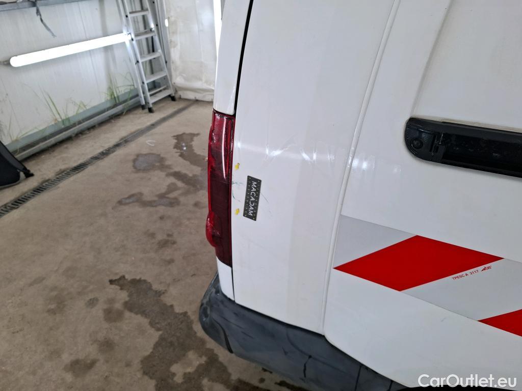  Citroen  Berlingo  Fourgon Club L2 (Long) 1.6 BlueHDi 100CV BVM5 E6 #14