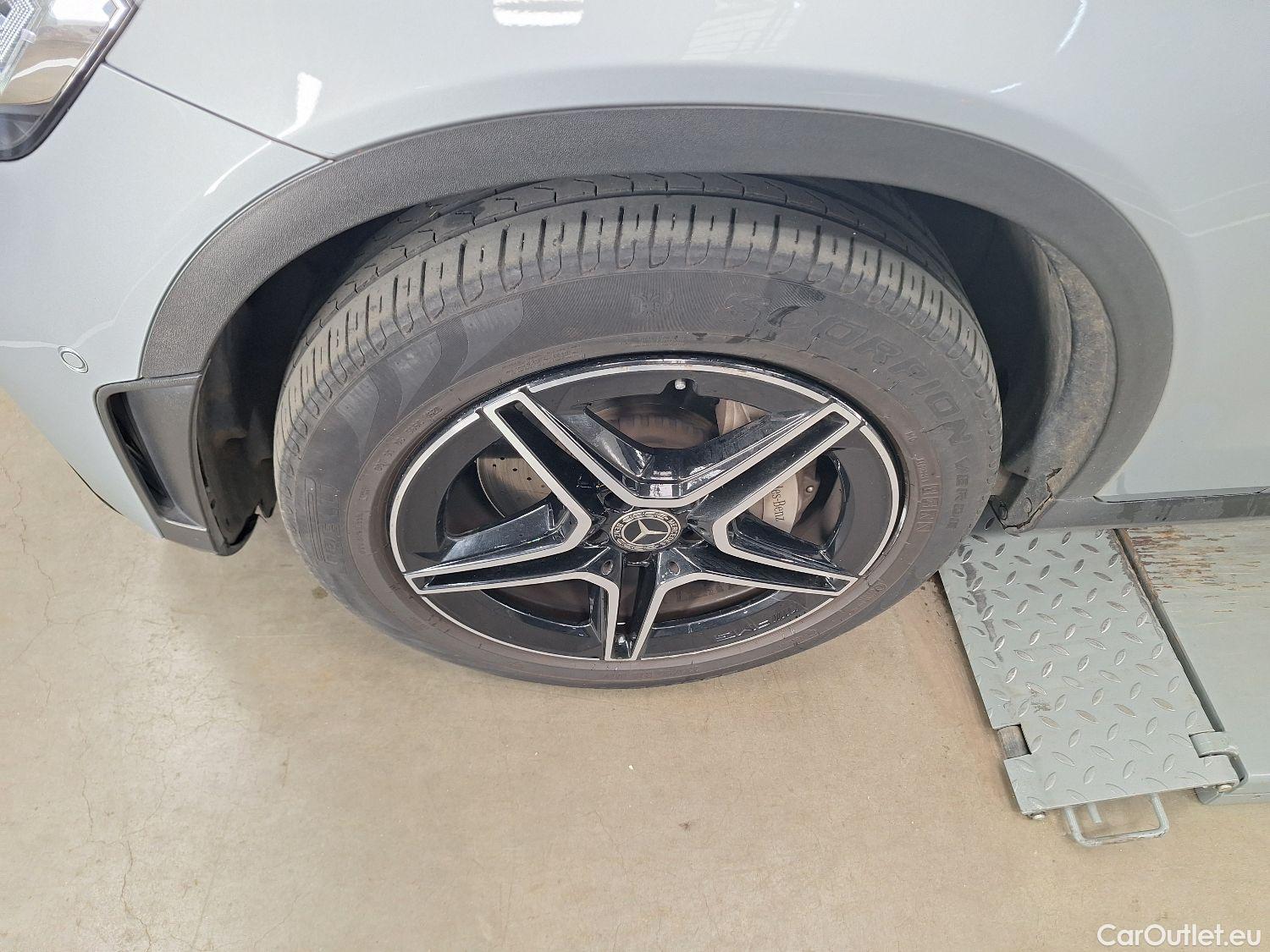  Mercedes  G-Klasee Mercedes, GLC Coupé FL'19 PHEV, Mercedes-Benz GLC Coupé GLC 300 de 4MATIC 5d #59