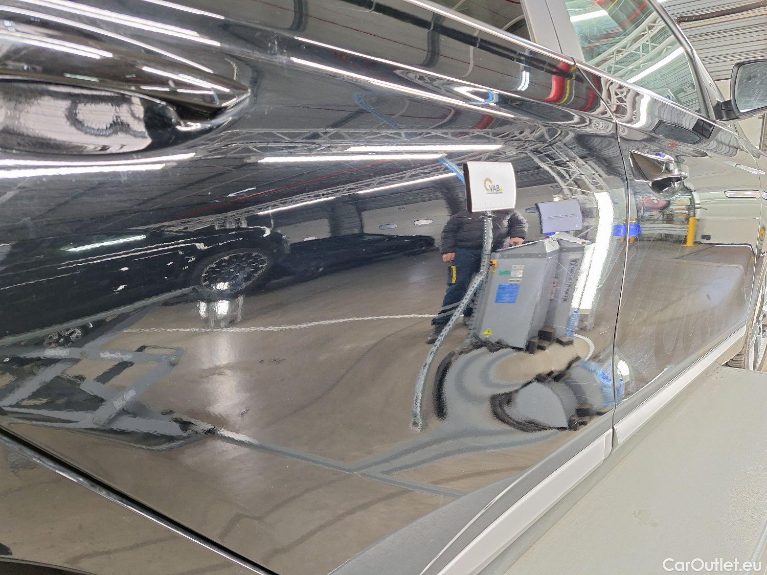  Hyundai   Ioniq Hyundai, FL'19, Hyundai 1.6 GDi ISG DCT Hybride Feel 5d #24