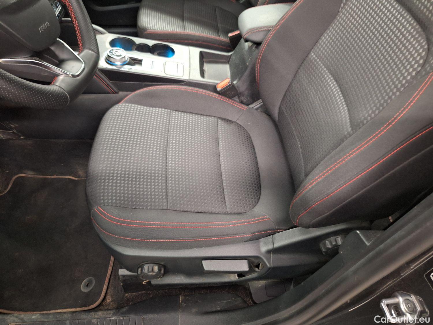  Ford  Kuga Ford,  '19 PHEV, Ford  2.5i PHEV Aut. 165kW ST-Line 5d #34