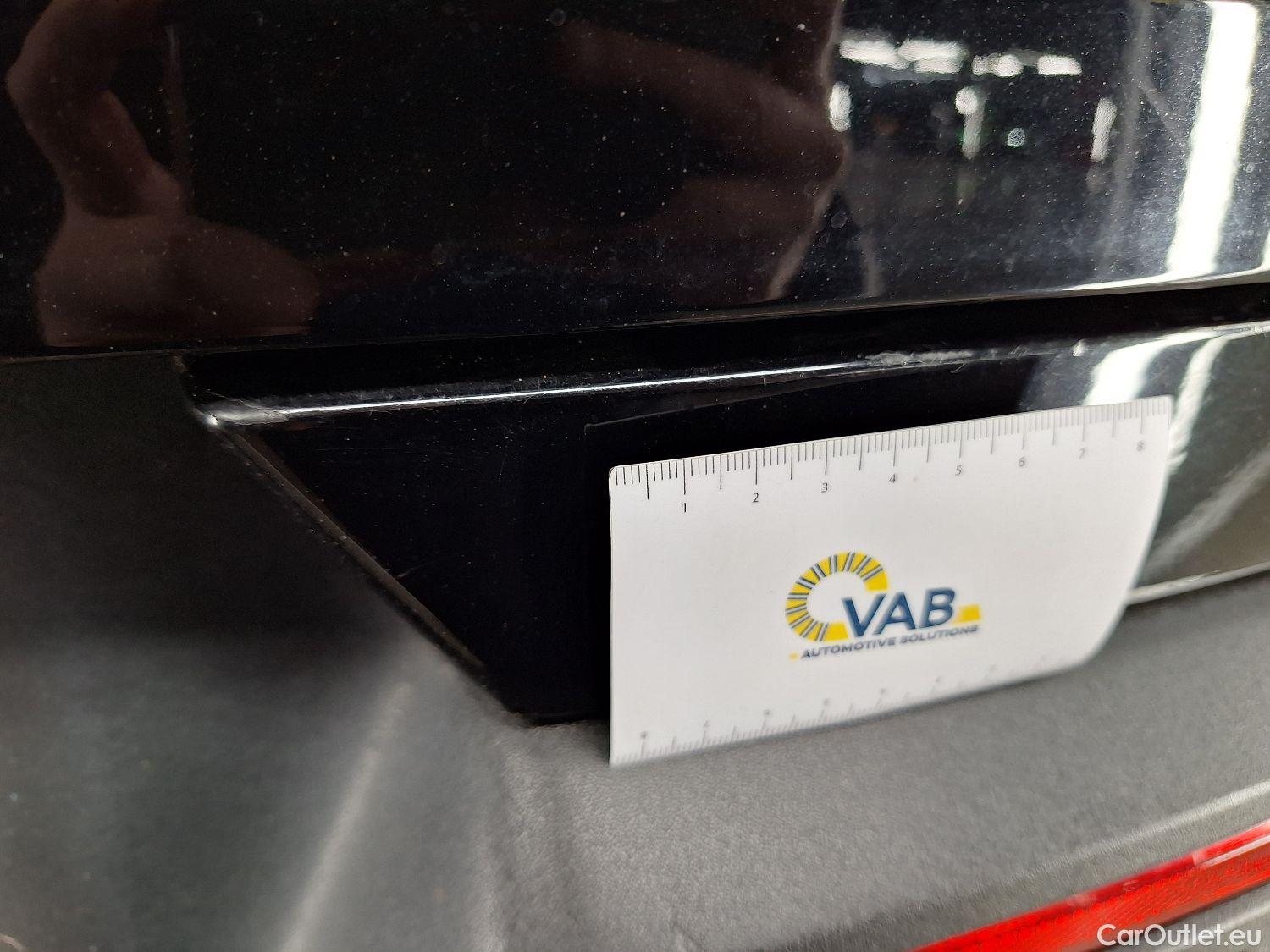  Volvo  XC 40 Volvo, XC40 '17, Volvo XC40 D3 Geartronic Inscription 5d #10