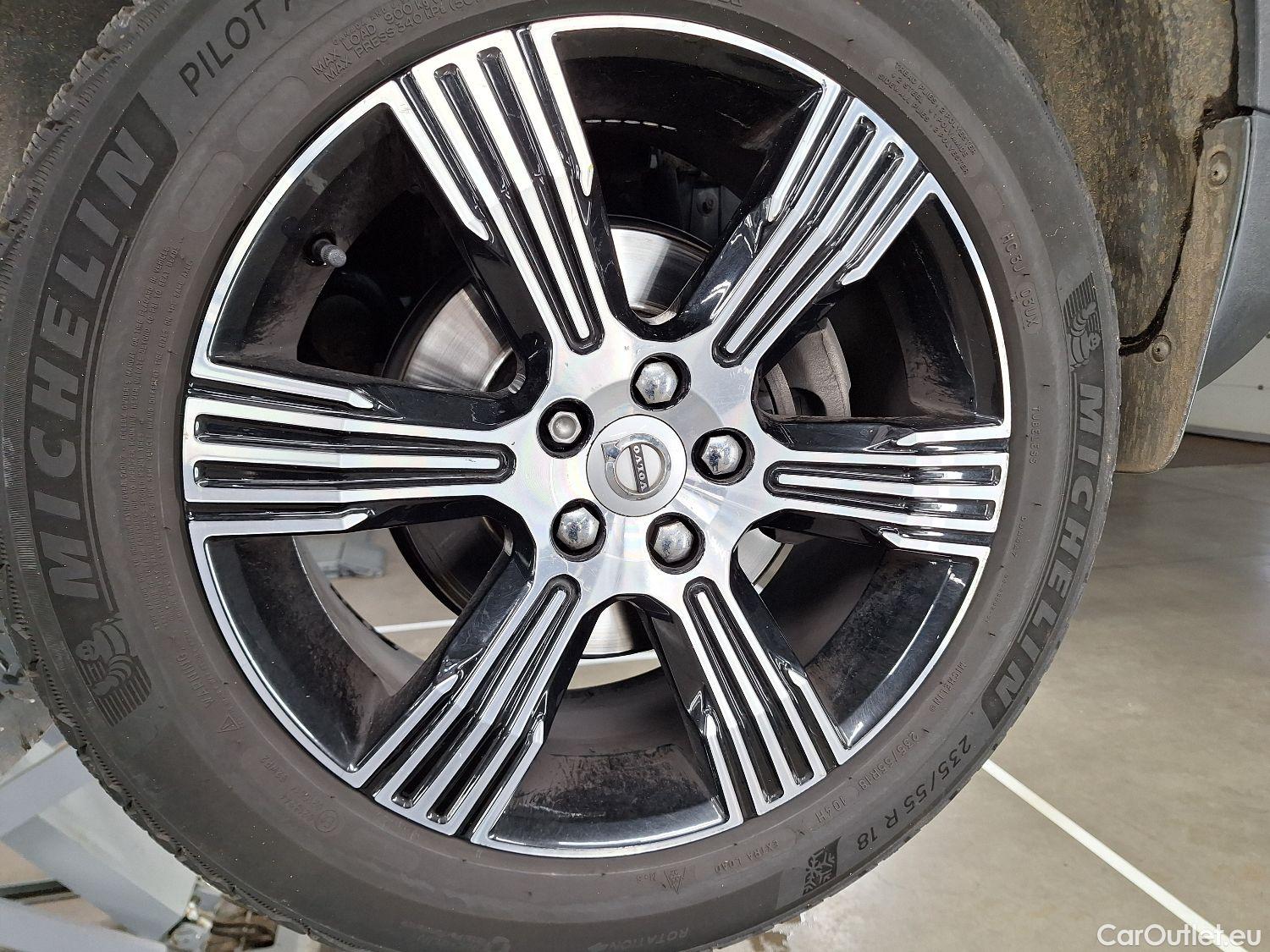  Volvo  XC 40 Volvo, XC40 '17, Volvo XC40 D3 Geartronic Inscription 5d #1