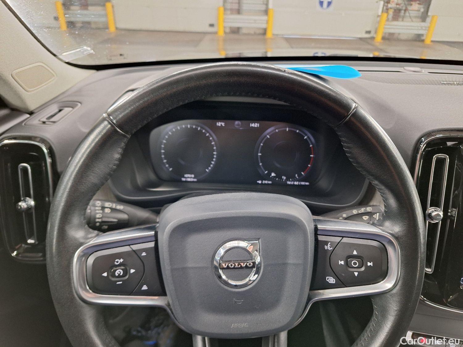  Volvo  XC 40 Volvo, XC40 '17, Volvo XC40 D3 Geartronic Inscription 5d #43