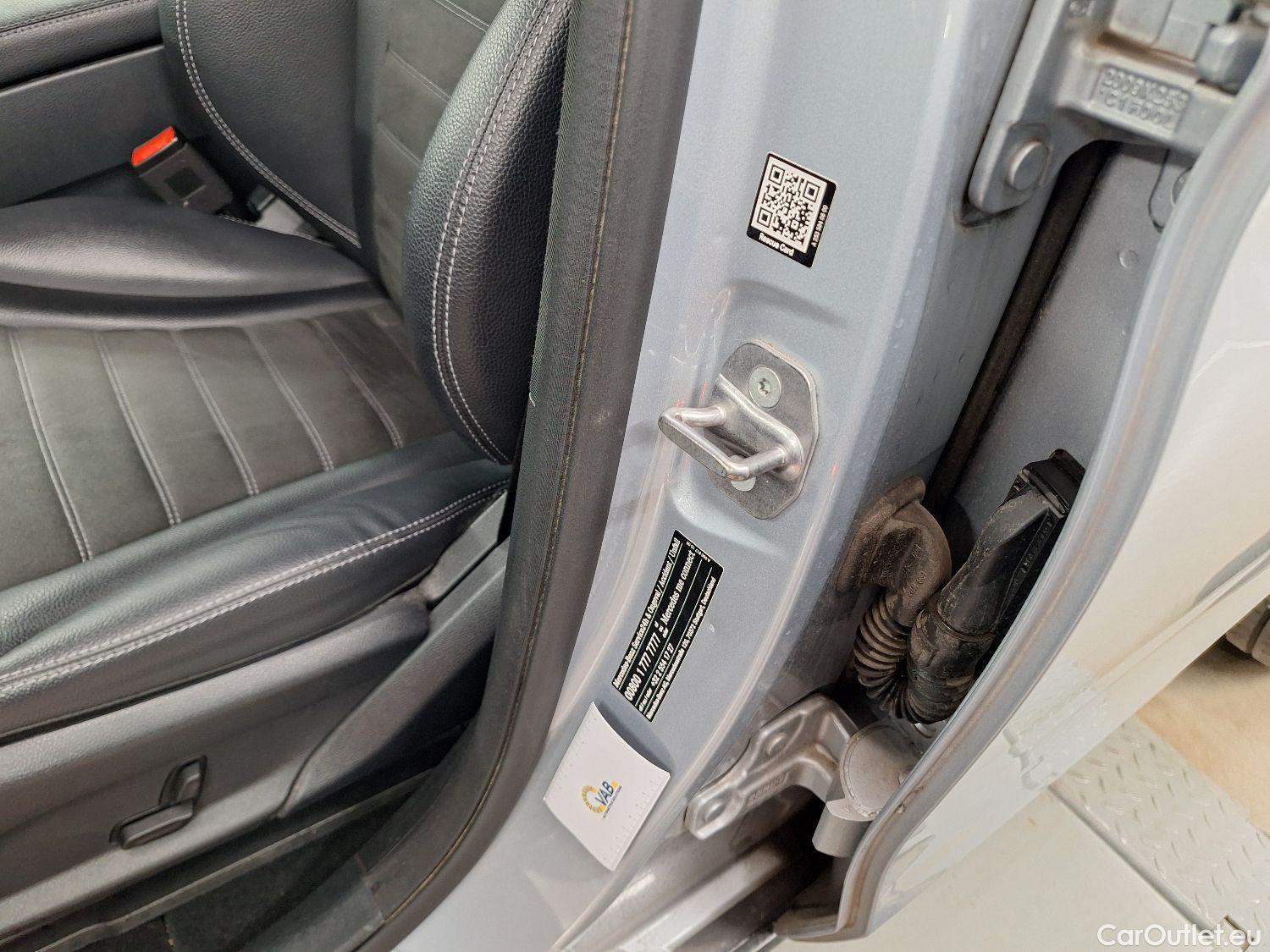  Mercedes  G-Klasee Mercedes, GLC Coupé FL'19 PHEV, Mercedes-Benz GLC Coupé GLC 300 de 4MATIC 5d #42