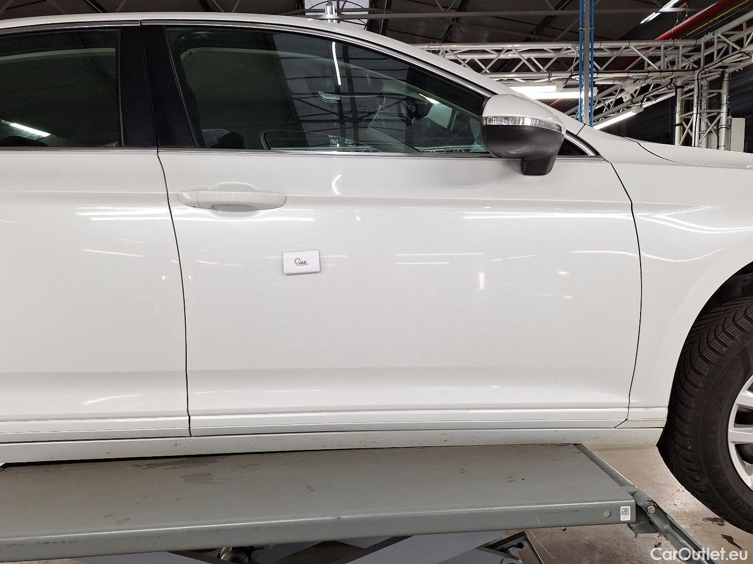  Volkswagen  Passat VW,  Variant FL'19, Volkswagen  Variant 2.0 TDI 90kW DSG Style B #22