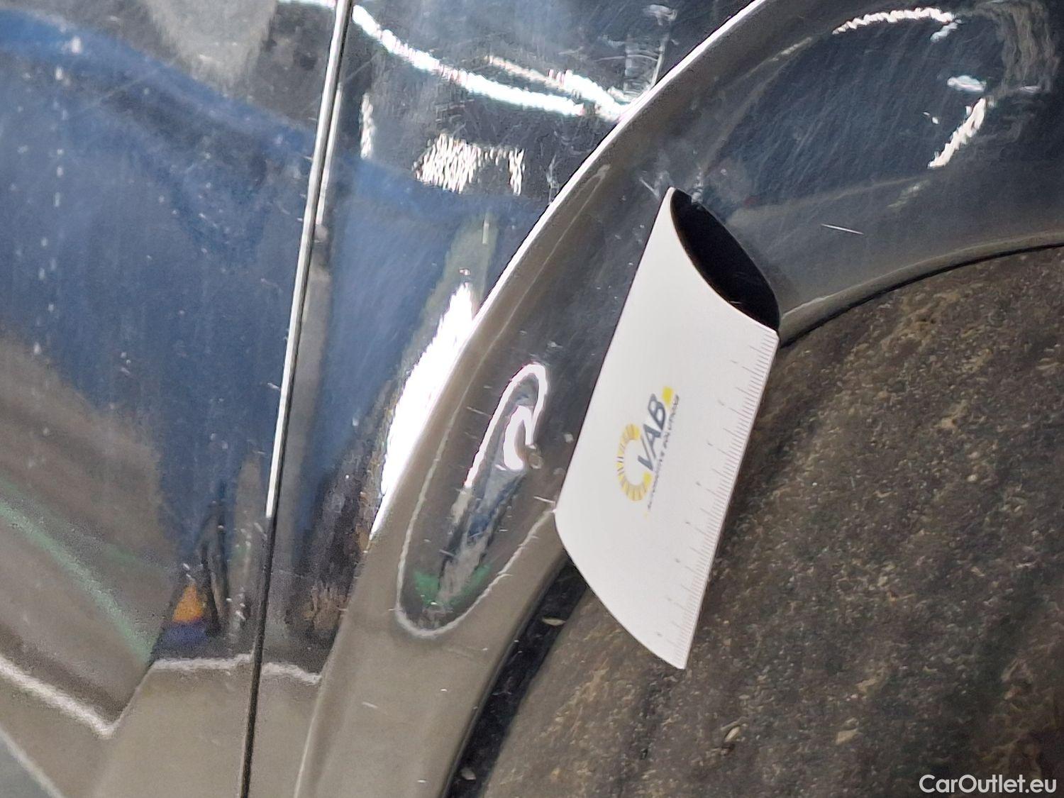  Peugeot  208 Peugeot,  '11, Peugeot  1.2 PureTech 81kW S/S Auto Allure 5d #81