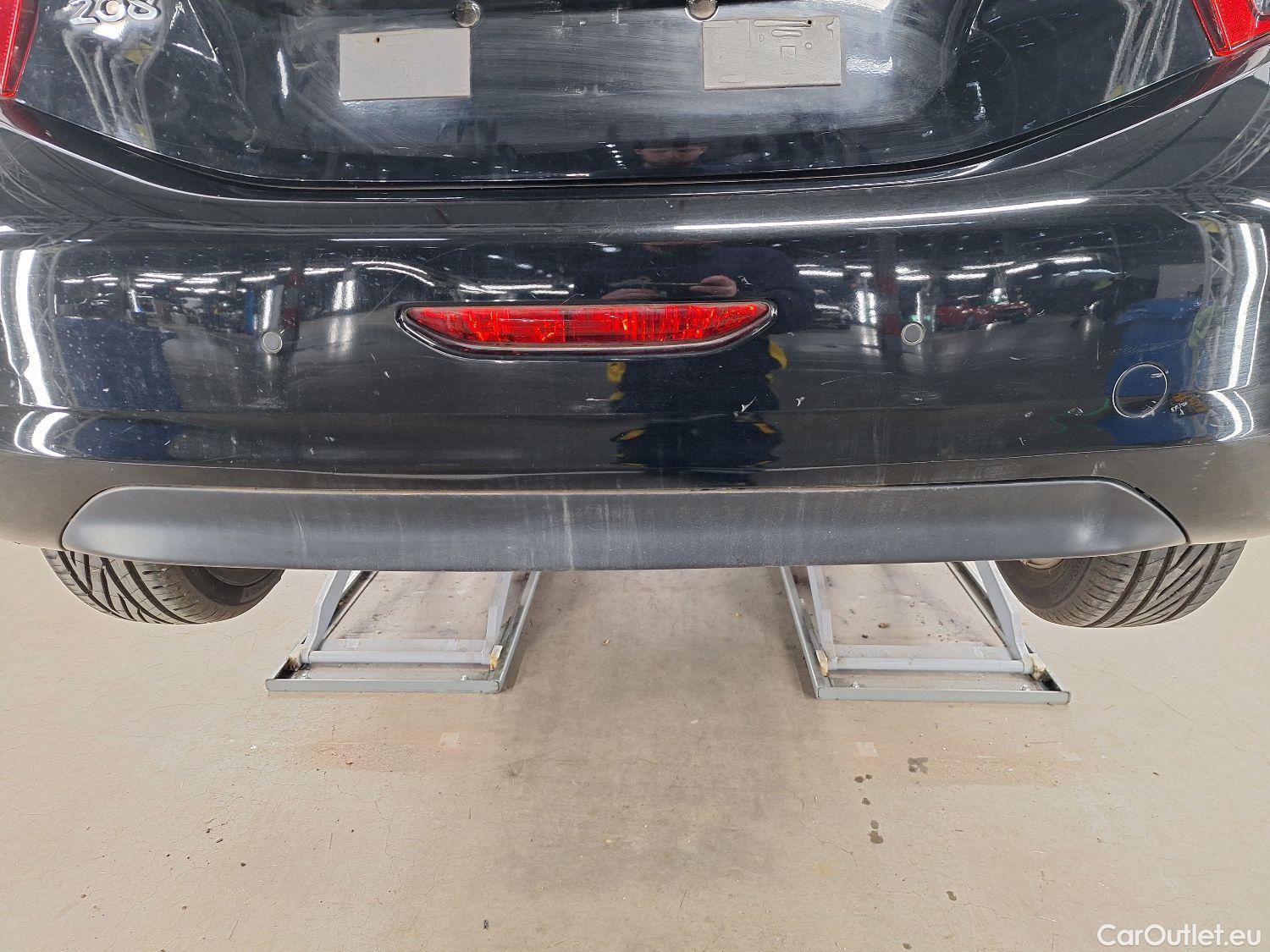  Peugeot  208 Peugeot,  '11, Peugeot  1.2 PureTech 81kW S/S Auto Allure 5d #51